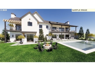 527 SW Hoffman Rd, West Linn, OR 97068