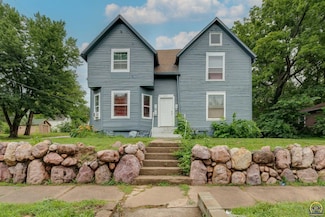 2600 SW Clay St, Topeka, KS 66611