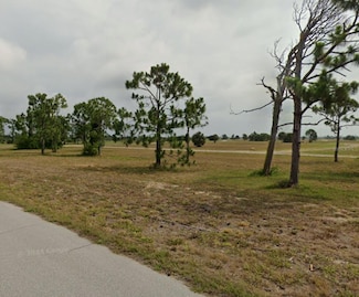 12101 Bateman Dr, Placida, FL 33946