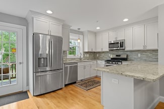 2 Heron Way Unit B, Salisbury, MA 01952