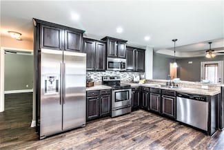 5021 Montauk Trail SE, Owens Cross Roads, AL 35763