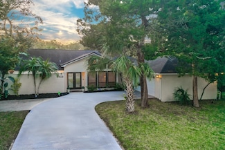 16 Lee Dr, Saint Augustine, FL 32080