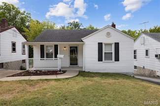 9922 Carlyle Ave, Saint Louis, MO 63114