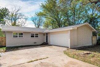 4570 Baystone Dr, Dallas, TX 75211