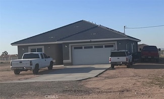 8560 Mesa St, Phelan, CA 92371