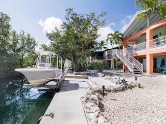 3761 Gumbo Limbo St, Big Pine Key, FL 33043