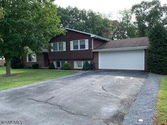 243 Elm Ln, Duncansville, PA 16635