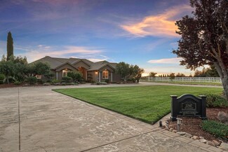 22947 N Samra Hayer Ln, Acampo, CA 95220