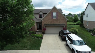 714 Autumn Ridge Dr Unit 64, Westland, MI 48185