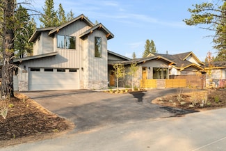 18257 Forestbrook Loop Unit 24, Sunriver, OR 97707