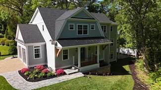 3 Red Brook Pond Dr, Bourne, MA 02559
