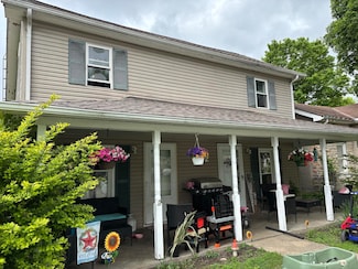122 Baltimore St, Laurel, IN 47024