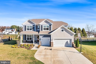 822 Redwood Dr, Westminster, MD 21157