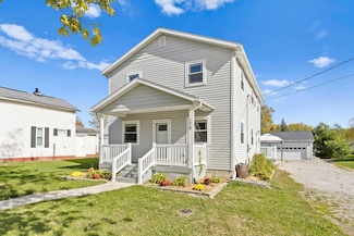 170 S Preston St, Centerburg, OH 43011