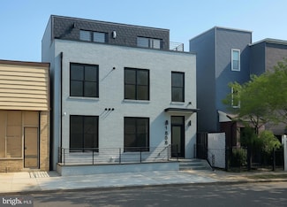 1806 D St NE Unit 9, Washington, DC 20002