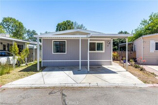 69 Laguna Way, Paso Robles, CA 93446