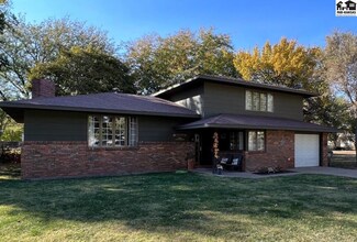 92 N Sedgwick Ave, Haven, KS 67543