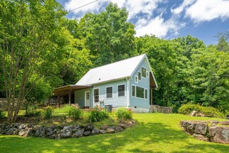 4019 W Rd, Signal Mountain, TN 37377