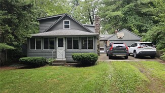 26 Tucker St, Chepachet, RI 02814