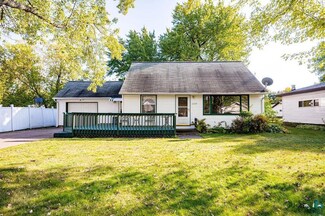 2328 Kelly Ave, Cloquet, MN 55720