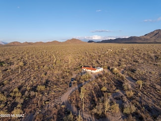 5730 N Tula Ln, Tucson, AZ 85743