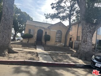 8405 Mckinley Ave, Los Angeles, CA 90001
