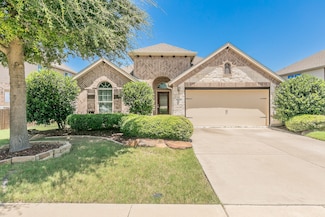10412 Unity Dr, Fort Worth, TX 76108