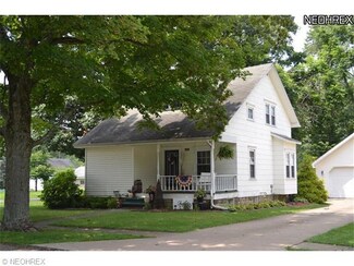 439 Tuscarawas Ave, Gnadenhutten, OH 44629