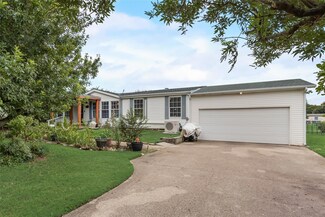 140 Silver Creek Cir, Palmer, TX 75152