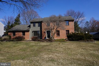 1719 Laurel Ln, Orefield, PA 18069