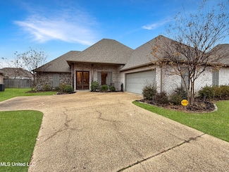 613 Emerald Ct, Brandon, MS 39047