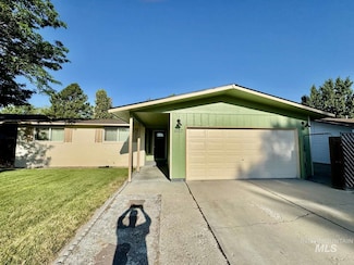 1107 W 11th St, Meridian, ID 83642