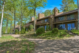 4756 Fox Point Rd Unit 411, Egg Harbor, WI 54209
