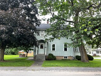 210 S Canal St, Canastota, NY 13032