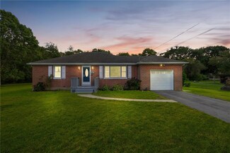 65 Central Ave, Warren, RI 02885