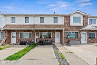63 Country Dr N Unit 63, Staten Island, NY 10314
