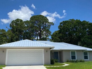 2034 SW Tropical Terrace, Port Saint Lucie, FL 34953