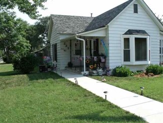 223 E Avenue B, Mount Hope, KS 67108