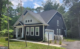 11535 Beacon Hill Ct, Swan Point, MD 20645