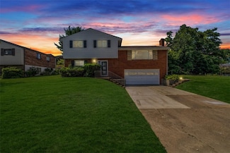 955 Garden City Dr, Monroeville, PA 15146