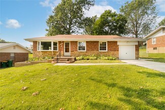 1220 Ensley Dr, Saint Louis, MO 63137