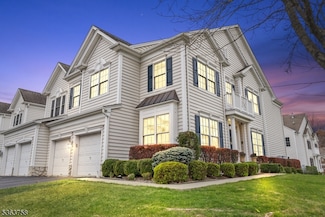 172 Hickory Hill Blvd, Totowa, NJ 07512