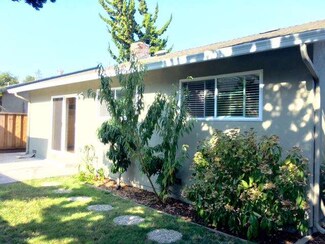190 Amherst Ave, Menlo Park, CA 94025