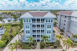 379 Aruba Cir Unit 201, Bradenton, FL 34209