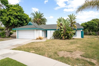 8462 Tern Cir, Huntington Beach, CA 92646