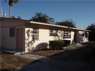 605 N Pennock Ln, Jupiter, FL 33458