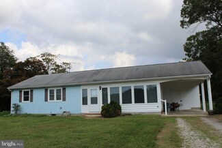 3139 Chancellor Point Rd, Trappe, MD 21673