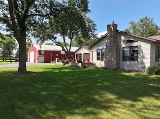 8010 Center St, Clear Lake, MN 55319