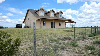 2687 Ranch Rd, Laredo, TX 78046