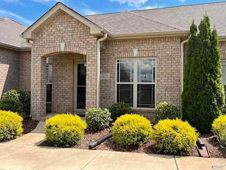 95 Cypress Grove Ln SW, Huntsville, AL 35824